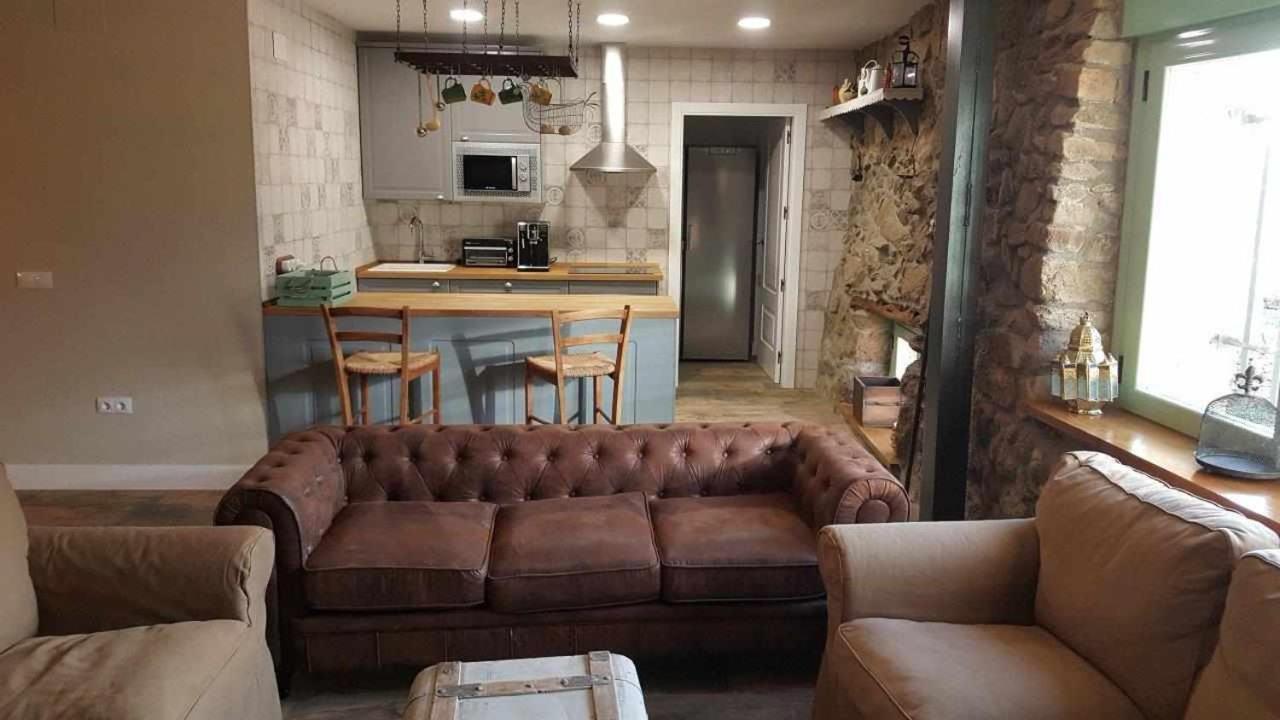 La Iglesuela Casa Rural Rojo Del Tietar מראה חיצוני תמונה